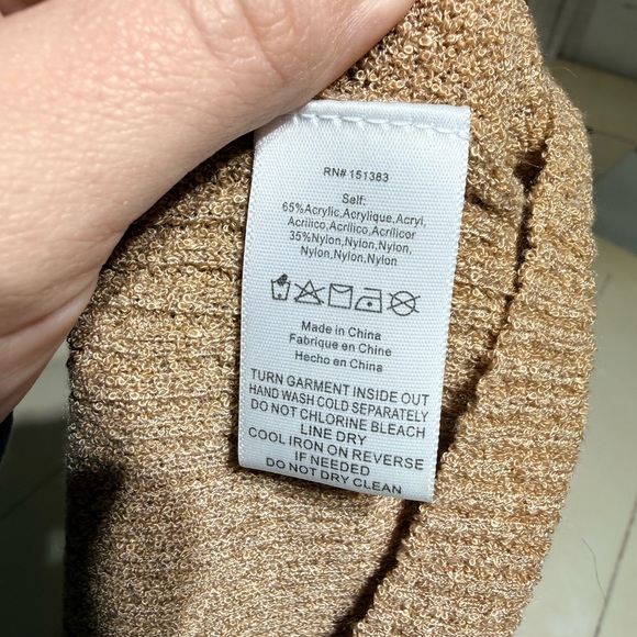 Current Air Beige Knit Ensemble set - Picture 7 of 7